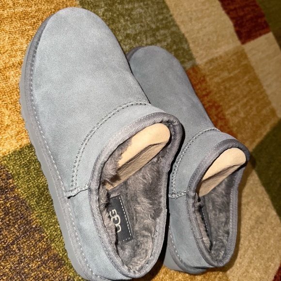 UGG Gray Suede Slip-On Shoes - Picture 3 of 6